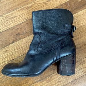 Black Frye boots size 7.5